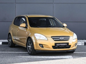 Хетчбэк Kia Ceed 2009 года, 699000 рублей, Кирилловка