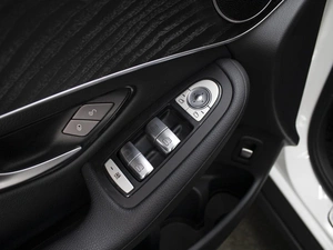 Внедорожник Mercedes-benz GLC-класс 2015 года, 2499000 рублей, Омск