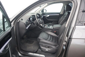 Внедорожник Volkswagen Touareg 2021 года, 3990000 рублей, Орёл