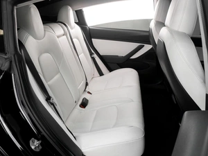 Седан Tesla Model 3 2019 года, 3099000 рублей, Тюмень