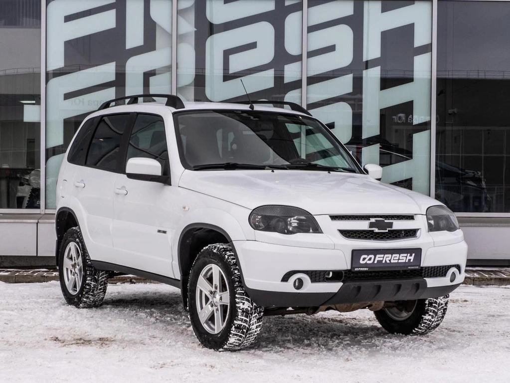 Внедорожник Chevrolet Niva 2018 года, 840000 рублей, Самара