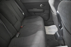 Седан Nissan Tiida 2010 года, 689000 рублей, Кемерово