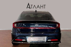 Седан Hyundai Sonata 2019 года, 1759000 рублей, Красноярск