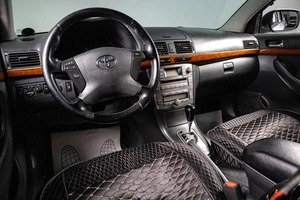 Седан Toyota Avensis 2007 года, 929000 рублей, Сургут