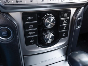 Внедорожник Toyota Land Cruiser Prado 2017 года, 4799000 рублей, Саратов