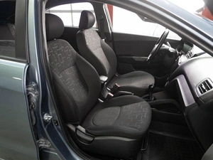 Седан Kia Rio 2014 года, 899000 рублей, Тюмень