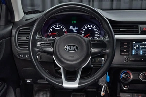 Седан Kia Rio 2017 года, 1249000 рублей, Красноярск