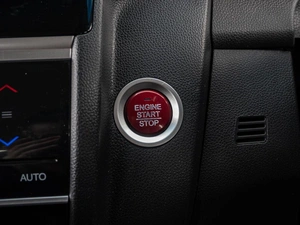Хетчбэк Honda Fit 2015 года, 920000 рублей, Краснодар
