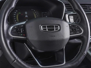 Внедорожник Geely Atlas Pro 2022 года, 2170000 рублей, Ростов-на-Дону