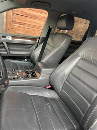 Внедорожник Volkswagen Touareg 2008 года, 1000000 рублей, Ачинск