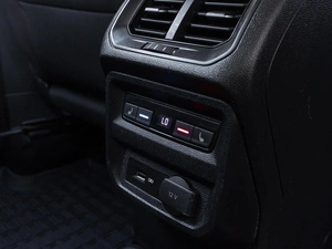 Внедорожник Volkswagen Tiguan 2018 года, 2392000 рублей, Волгоград