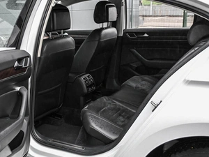 Седан Volkswagen Passat 2016 года, 2099000 рублей, Кирилловка