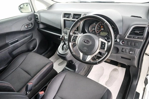 Хетчбэк Subaru Trezia 2011 года, 1199000 рублей, Красноярск
