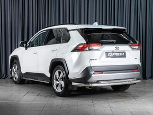 Внедорожник Toyota RAV4 2019 года, 2999000 рублей, Волгоград