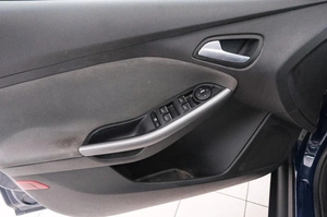 Хетчбэк Ford Focus 2014 года, 699000 рублей, Красноярск