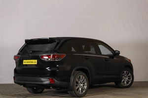 Внедорожник Toyota Highlander 2015 года, 3549000 рублей, Тюмень