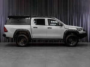 Пикап Toyota Hilux 2017 года, 3299000 рублей, Тюмень