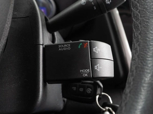 Хетчбэк Renault Sandero 2017 года, 1099000 рублей, Тюмень