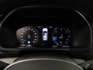 Внедорожник Volvo XC90 2021 года, 5406046 рублей, Москва