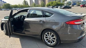 Седан Ford Fusion (North America) 2017 года, 1550000 рублей, Красноярск