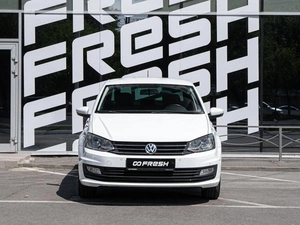 Седан Volkswagen Polo 2019 года, 1300000 рублей, Волгоград
