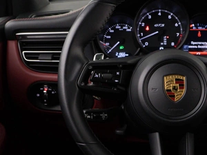 Внедорожник Porsche Macan GTS 2022 года, 10688888 рублей, Москва