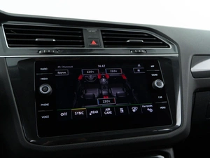 Внедорожник Volkswagen Tiguan 2018 года, 2613040 рублей, Москва