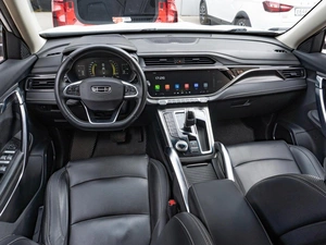 Внедорожник Geely Atlas Pro 2024 года, 1699000 рублей, Саратов
