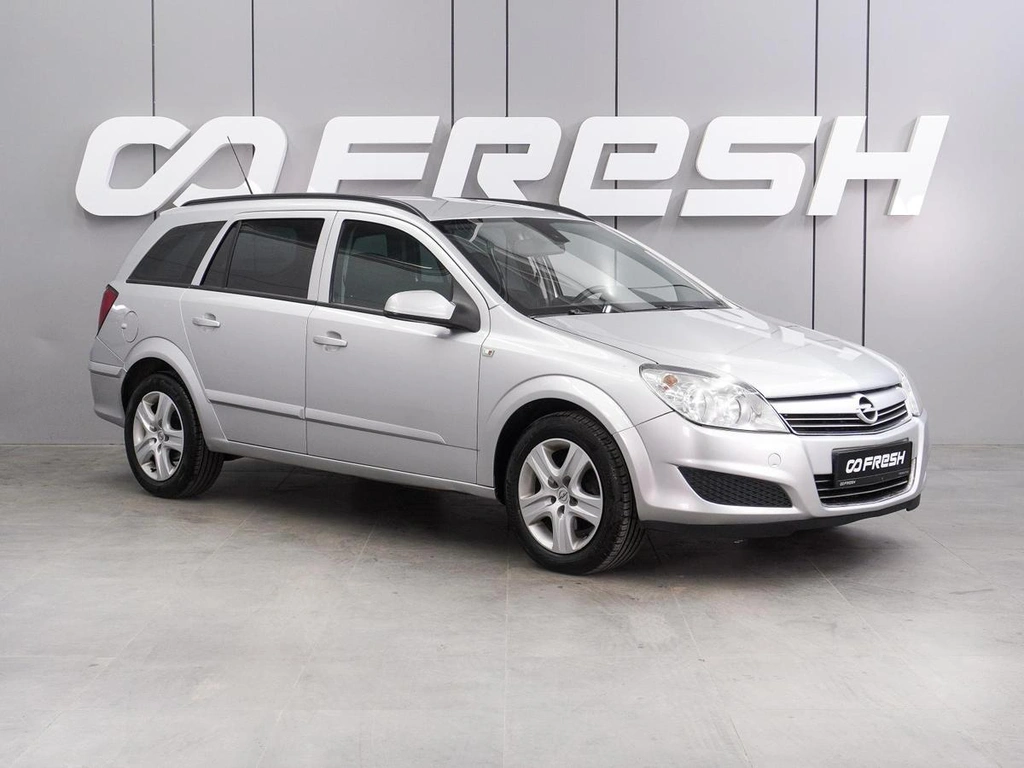 Универсал Opel Astra 2009 года, 559000 рублей, Воронеж