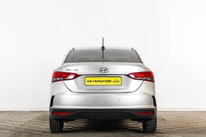 Седан Hyundai Solaris 2020 года, 1599000 рублей, Тюмень