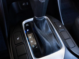 Внедорожник Hyundai Santa Fe 2017 года, 1911000 рублей, Волгоград