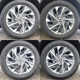 Фото