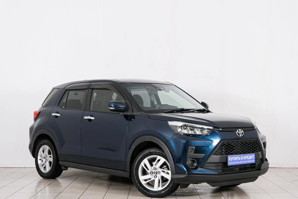 Внедорожник Toyota Raize 2020 года, 1699000 рублей, Красноярск