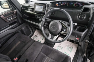 Хетчбэк Honda N-BOX 2018 года, 1029000 рублей, Красноярск