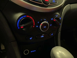 Седан Hyundai Solaris 2013 года, 997000 рублей, Красноярск