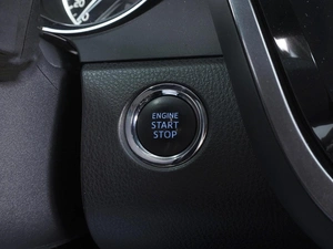 Седан Toyota Camry 2019 года, 2930000 рублей, Ростов-на-Дону