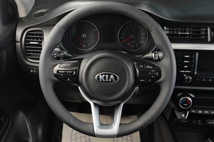 Седан Kia Rio 2019 года, 1479000 рублей, Тюмень