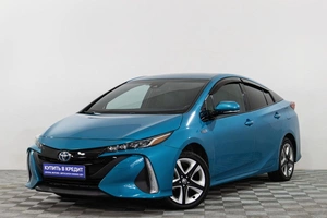 Лифтбек Toyota Prius 2019 года, 2389000 рублей, Сургут