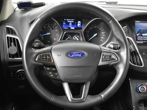 Хетчбэк Ford Focus 2015 года, 999900 рублей, Казань