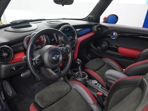 Хетчбэк MINI John Cooper Works 2017 года, 2649874 рублей, Москва