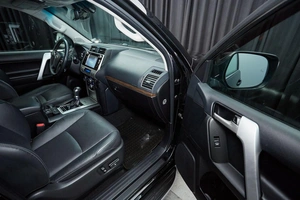 Внедорожник Toyota Land Cruiser Prado 2018 года, 5297000 рублей, Красноярск