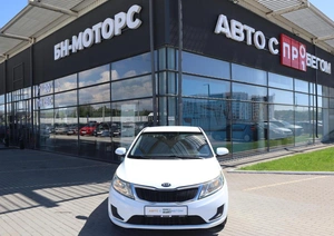 Хэтчбек Kia Rio 2014 года, 1000000 рублей, Мирное