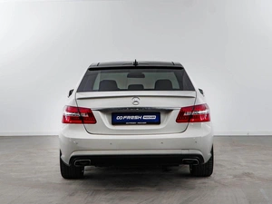 Седан Mercedes-benz E-класс 2012 года, 1449000 рублей, Москва