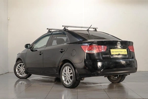 Седан Kia Cerato 2010 года, 749000 рублей, Челябинск
