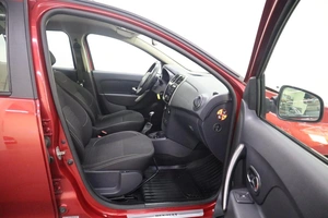 Седан Renault Logan 2015 года, 955000 рублей, Брянск