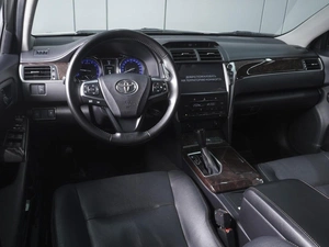 Седан Toyota Camry 2017 года, 2119000 рублей, Ростов-на-Дону