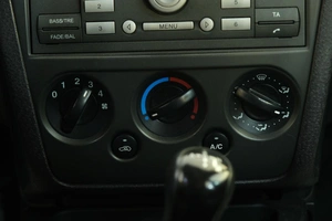 Хетчбэк Ford Fusion 2007 года, 349000 рублей, Омск