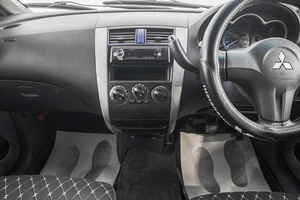 Хетчбэк Mitsubishi Colt 2002 года, 449000 рублей, Барнаул