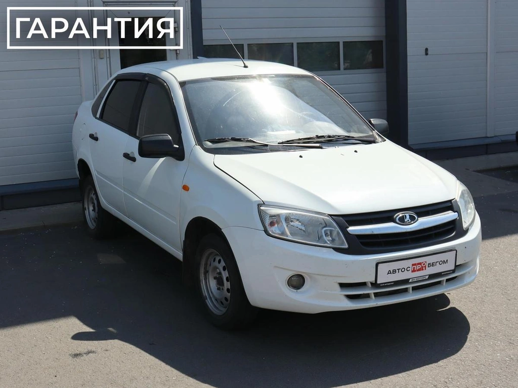 Седан ВАЗ (LADA) Granta 2013 года, 410000 рублей, Железногорск