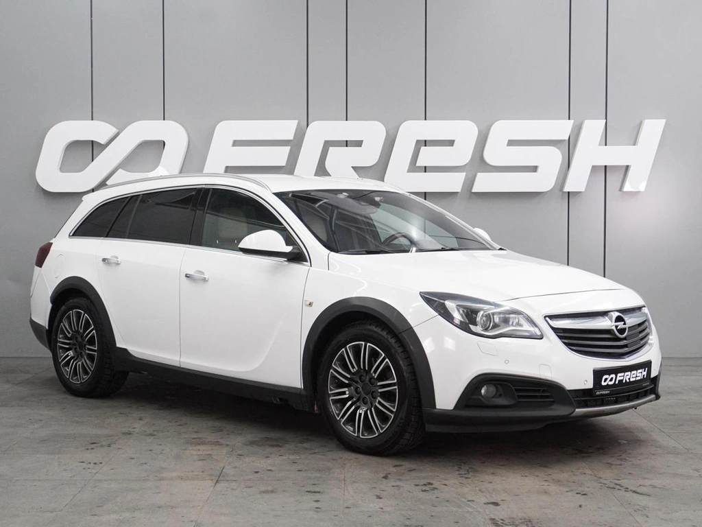 Универсал Opel Insignia 2014 года, 1599000 рублей, Воронеж